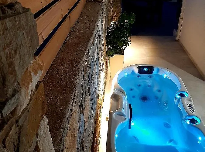 Blue View #3 Luxury Sea View Private Jacuzzi Lejlighed Parasporos